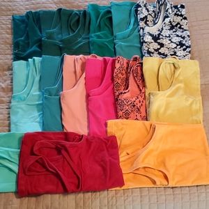 Bundle of 15 maurices scoop neck tanks